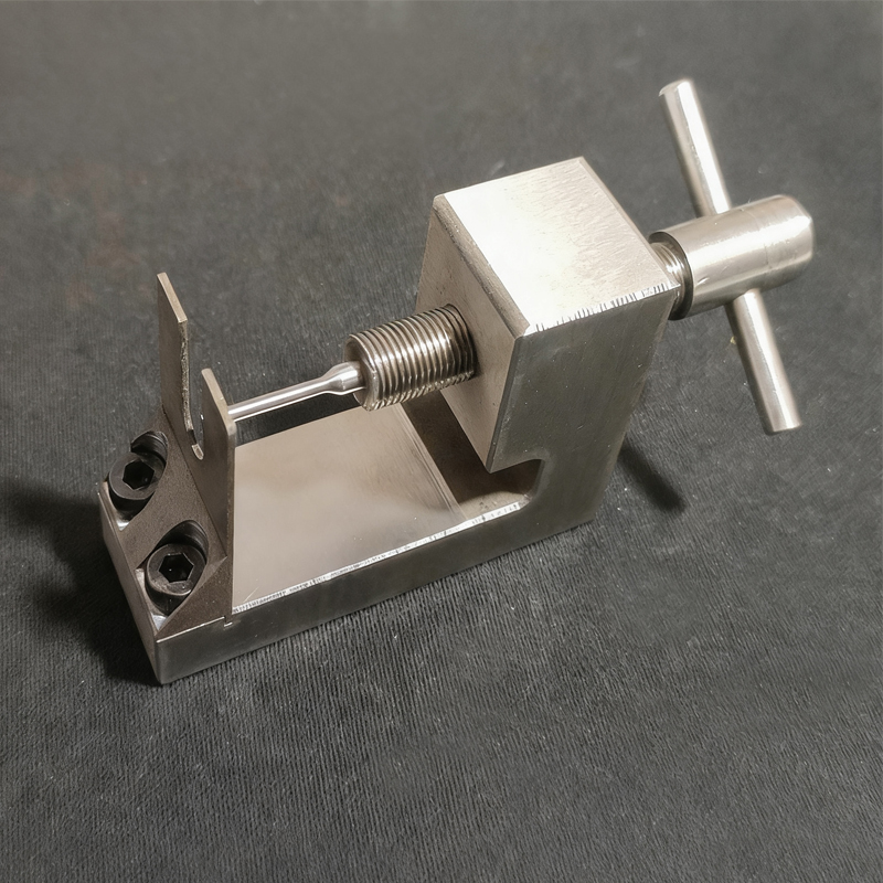 Tamiya Model Mini 4Wd - 1PCS Estrattore di pneumatici in acciaio